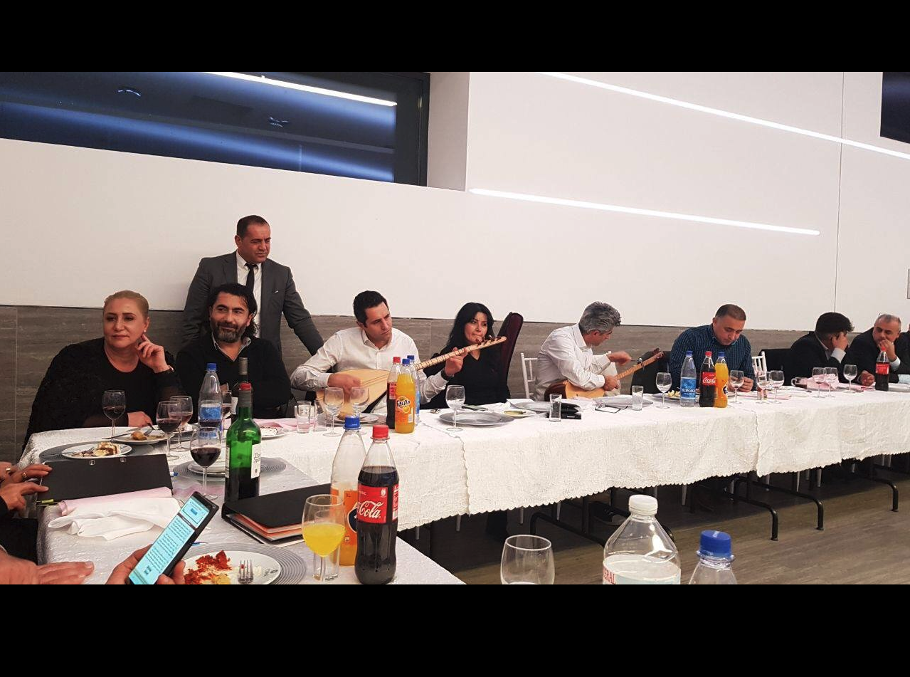 Yönetim kurulu toplantımız   Kurul üyesi Abbas Dağlık Beyin Anatolia Restaurant Frankfurt da gerçekleşti 