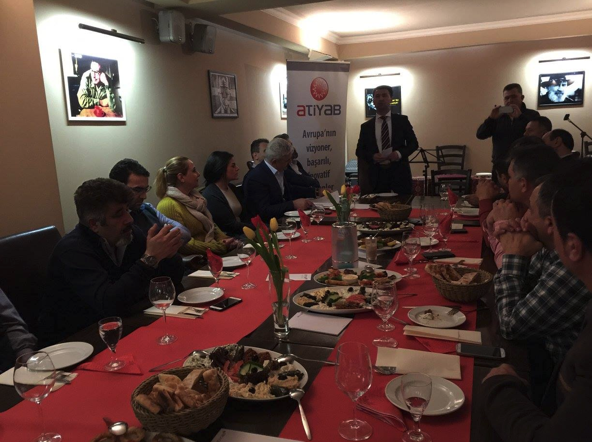 Atiyab Hessen Isadamlari grubu            aylik yemekli toplantisi