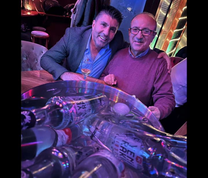 ATIYAB  Asım Çalışkan’ın mekanında Yıl sonu yorgunluğu attı