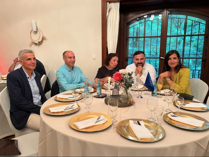 Atiyab Ticaret ve Yatirim Birligi, Schloss Kransberg'de.