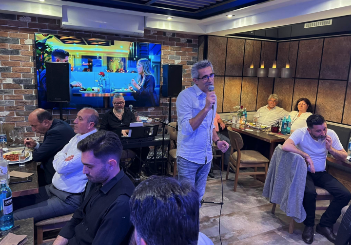 ATIYAB Abbas Dağlık’ın Frankfurt Zeil ‘deki Mekanında