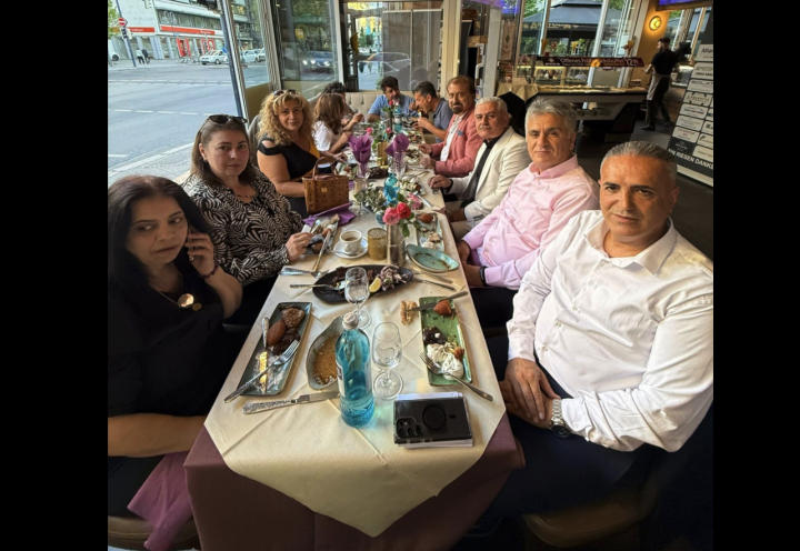 1 Mayıs Tebriği & Anatolia Restaurant Yemeği