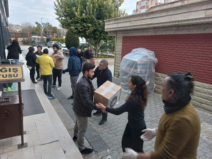 Atiyab Deprem bölgesinde