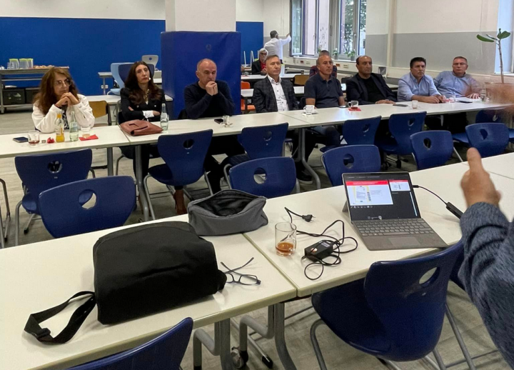 İKS interkulturelle Schule  de