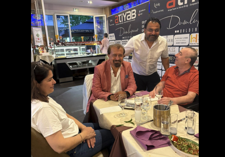 1 Mayıs Tebriği & Anatolia Restaurant Yemeği