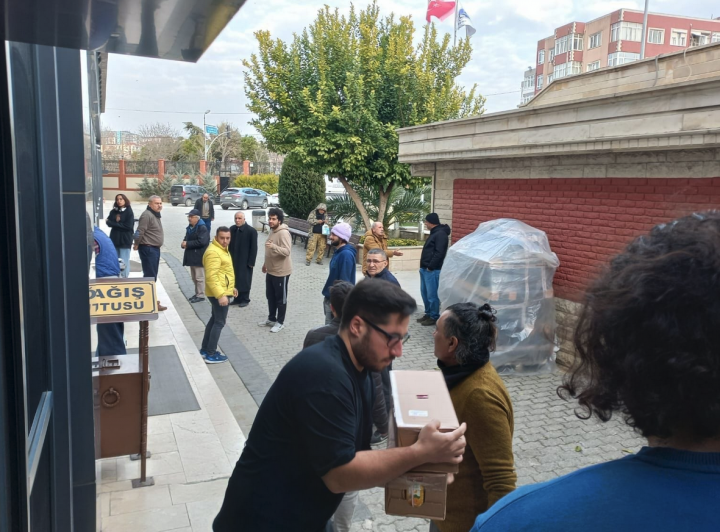 Atiyab Deprem bölgesinde