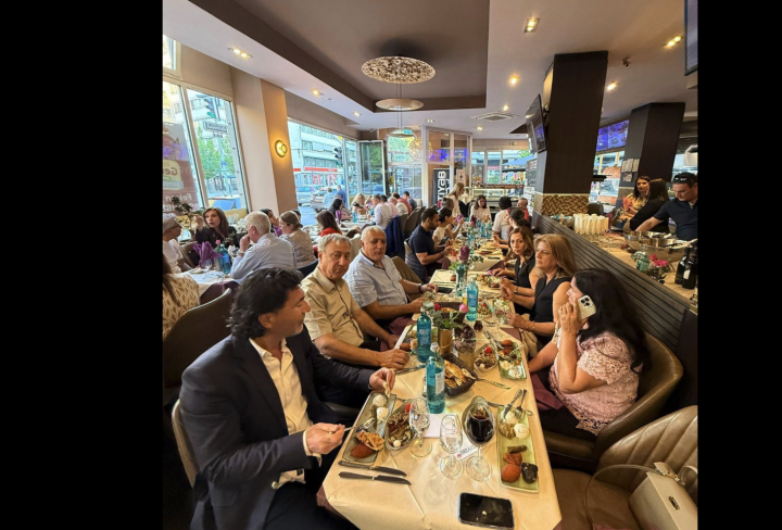 1 Mayıs Tebriği & Anatolia Restaurant Yemeği