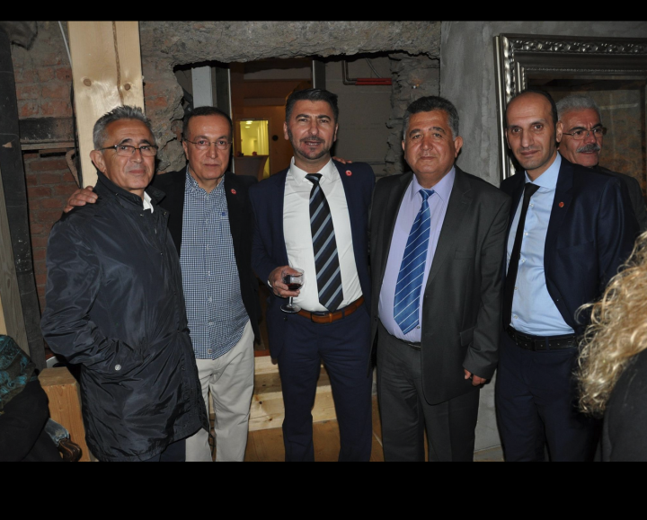 ATİYAB HESSEN İŞ ADAMLARINI SCHLOSS USINGEN’DE KONUK EDİYOR