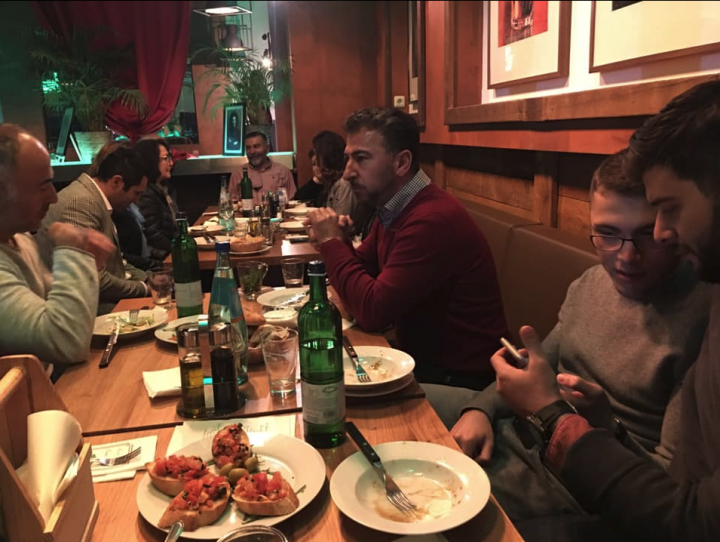 ATIYAB Müslüm Aktar mekanı, Jumping Beef te Yemek Toplantısındayız