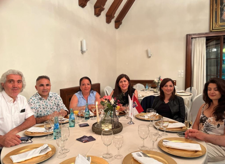 Atiyab Ticaret ve Yatirim Birligi, Schloss Kransberg'de.