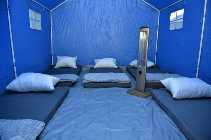 Atiyab Deprem bölgesinde